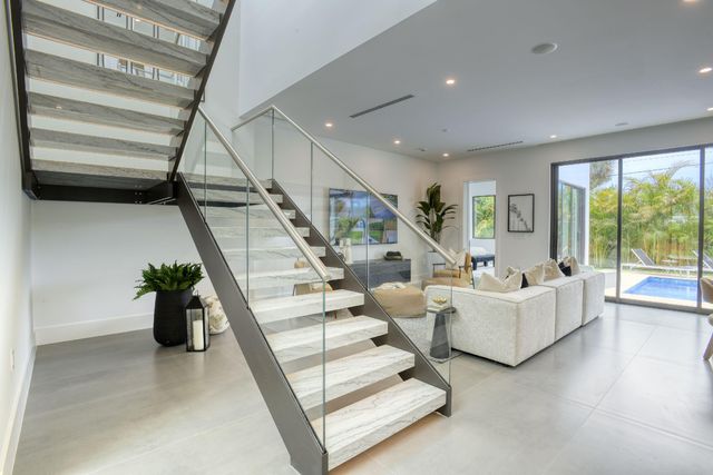 5840 NE 22nd Avenue, Fort Lauderdale, FL 33308