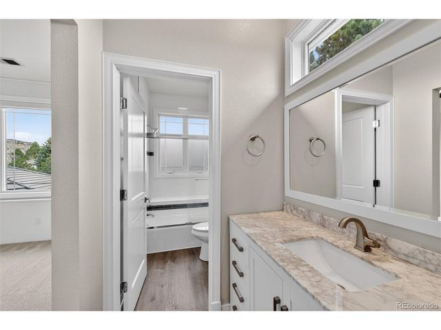 12 Mourning Dove Ln, Littleton, CO 80127