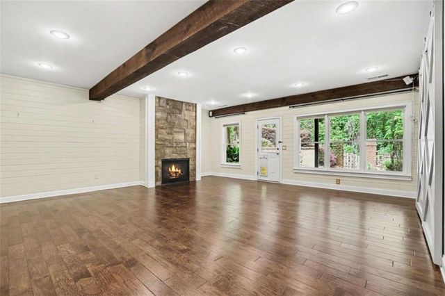 6070 Narcissa Place, Johns Creek, GA 30097