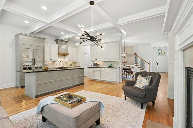 6070 Narcissa Place, Johns Creek, GA 30097