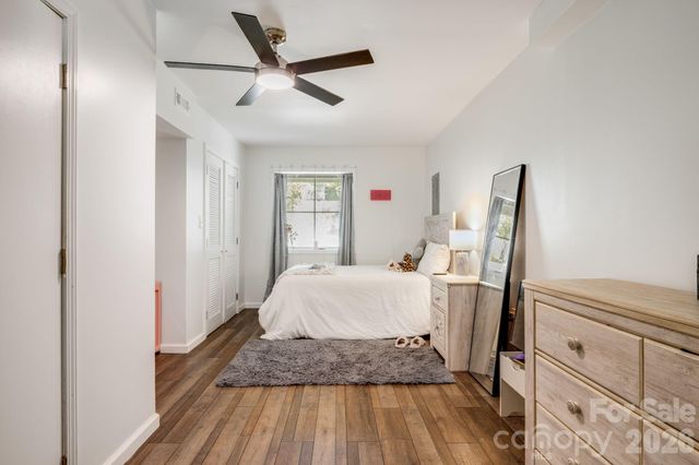 823 Fanning Bridge Road, Fletcher, NC 28732