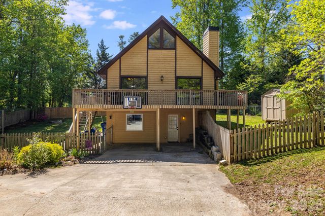 823 Fanning Bridge Road, Fletcher, NC 28732