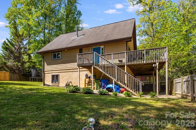 823 Fanning Bridge Road, Fletcher, NC 28732