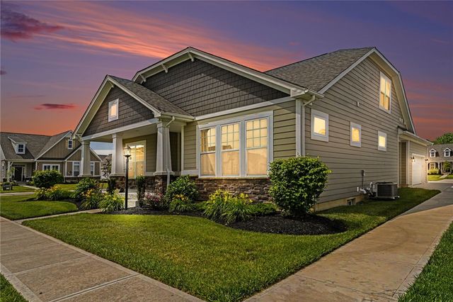 5004 Pepperwell Circle, Sugarcreek Twp, OH 45440