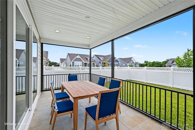 5004 Pepperwell Circle, Sugarcreek Twp, OH 45440
