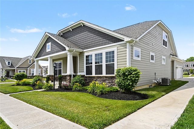 5004 Pepperwell Circle, Sugarcreek Twp, OH 45440