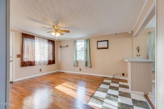 721 Rector Drive, Kingsport, TN 37665