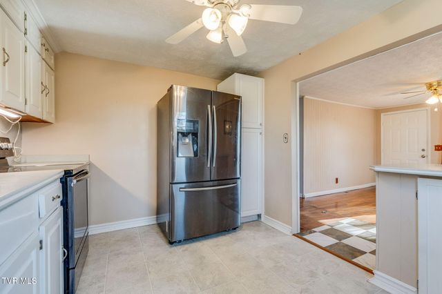 721 Rector Drive, Kingsport, TN 37665