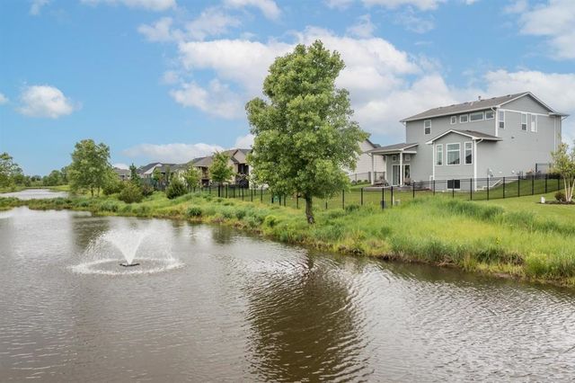 3903 N Estancia Ct, Wichita, KS 67205