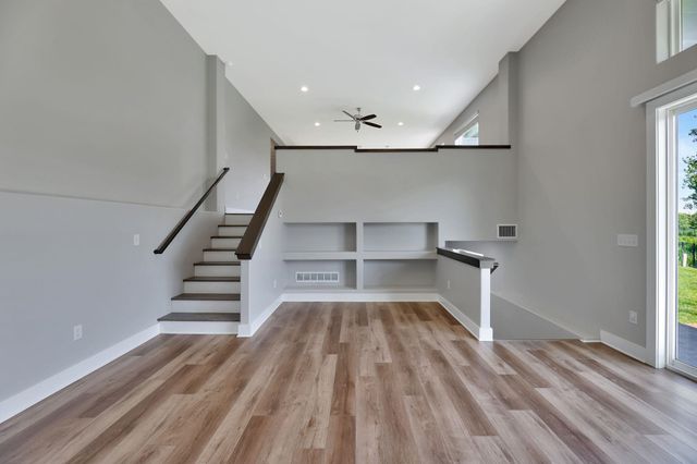 3903 N Estancia Ct, Wichita, KS 67205