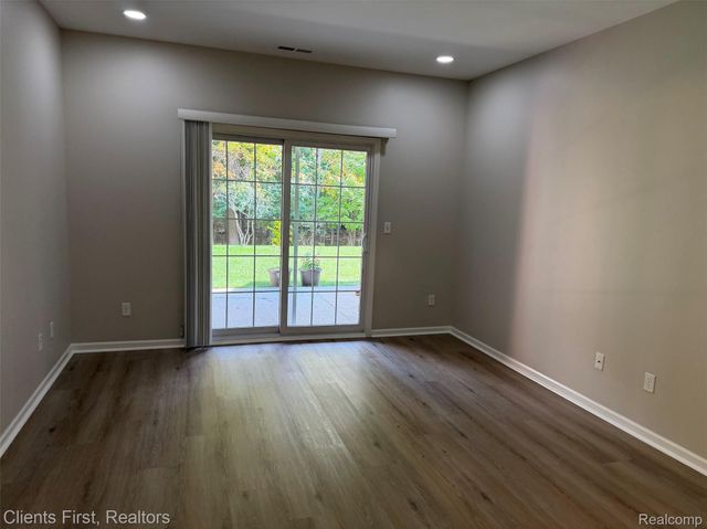 16040 Morningside, Northville, MI 48168