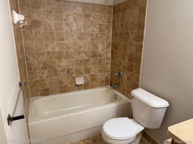 16040 Morningside, Northville, MI 48168