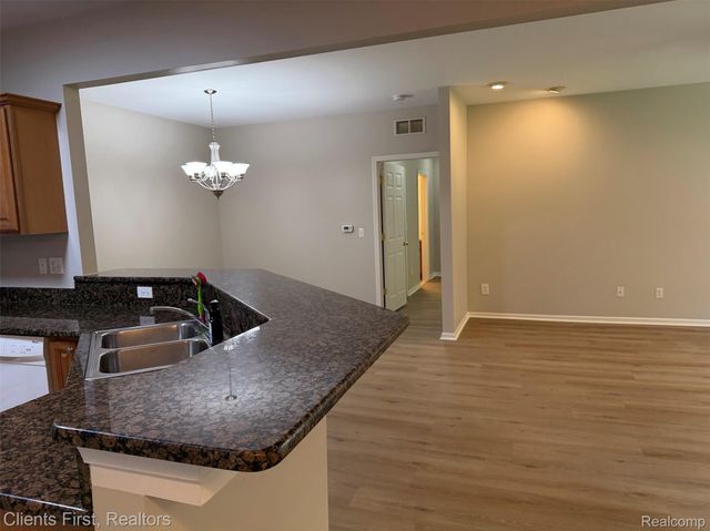 16040 Morningside, Northville, MI 48168