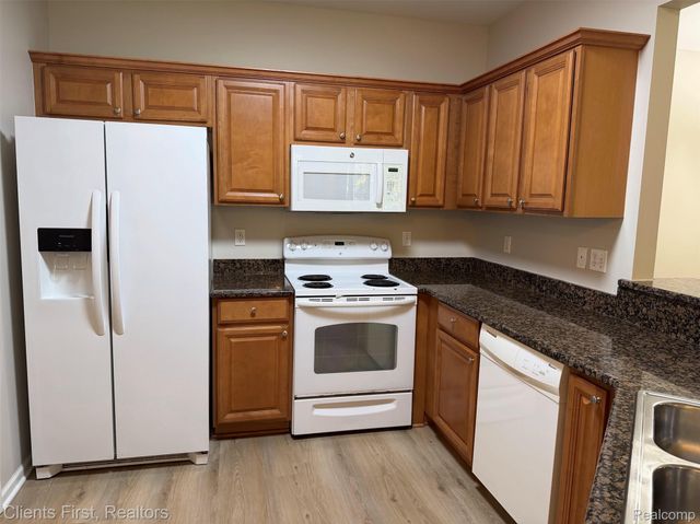 16040 Morningside, Northville, MI 48168