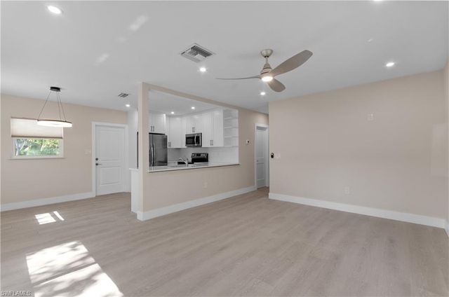 2685 Van Buren AVE, Naples, FL 34112