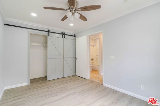 10900 Blix Street 10, North Hollywood (los Angeles), CA 91602