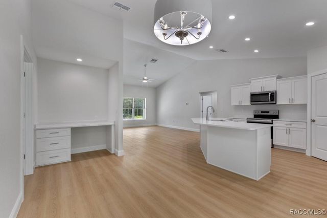 6414 N New Japan Terrace, Citrus Springs, FL 34434