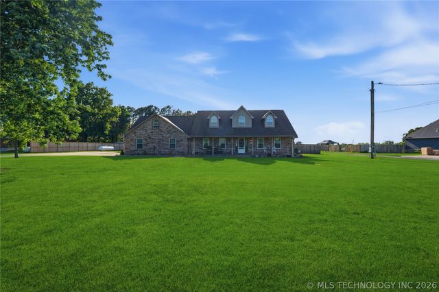 502 Rhonda Street, Pryor, OK 74361