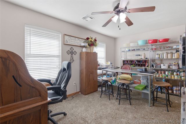 502 Rhonda Street, Pryor, OK 74361