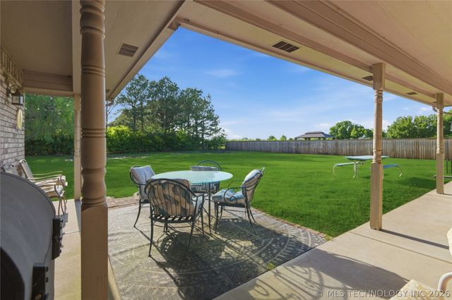 502 Rhonda Street, Pryor, OK 74361