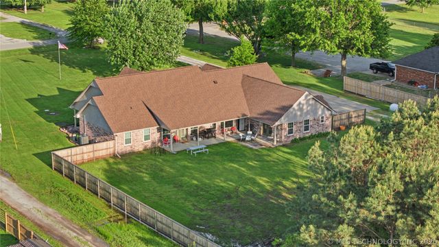 502 Rhonda Street, Pryor, OK 74361