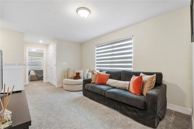 2905 Olivia Avenue, Lauderdale Lakes, FL 33311