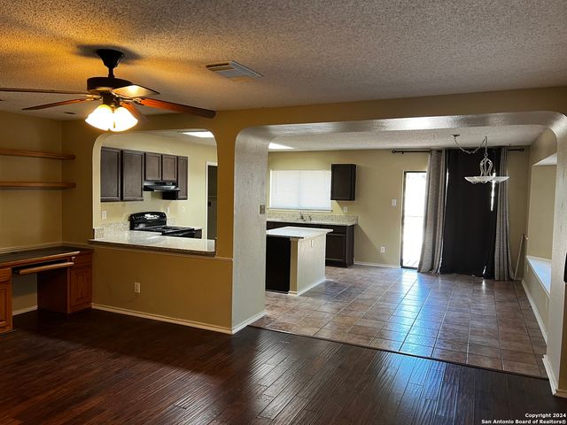 4811 GALEWOOD, San Antonio, TX 78247