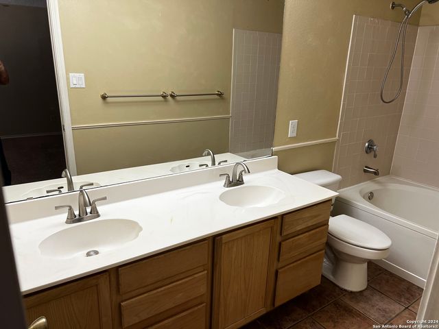 4811 GALEWOOD, San Antonio, TX 78247