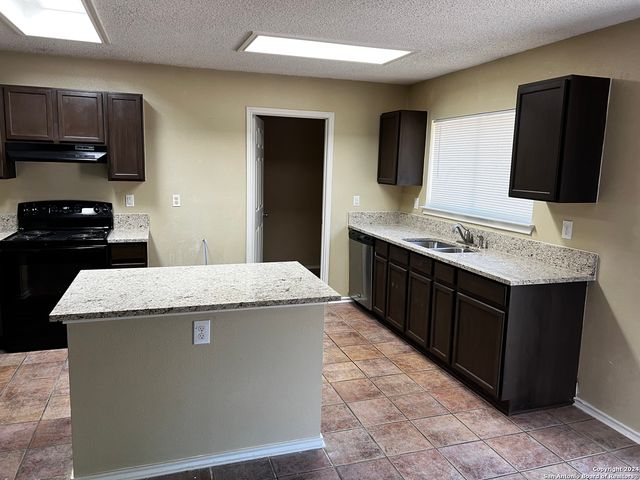 4811 GALEWOOD, San Antonio, TX 78247