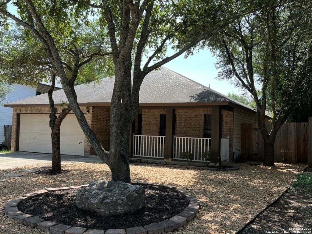 4811 GALEWOOD, San Antonio, TX 78247