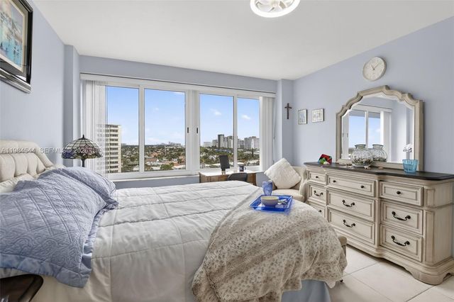 3233 NE 34th St 1207, Fort Lauderdale, FL 33308