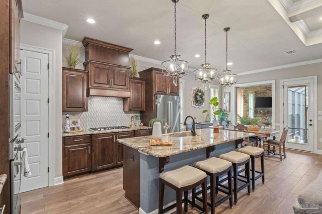 5955 Huntington Creek Blvd, Pensacola, FL 32526