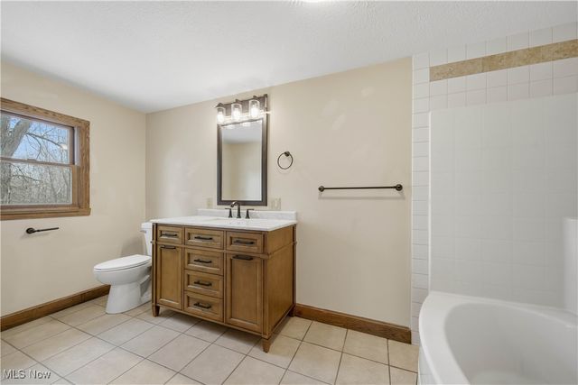 12430 Millersburg Road SW, Massillon, OH 44647