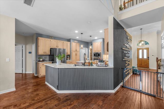 1910 Paloma Way, Arlington, TX 76006