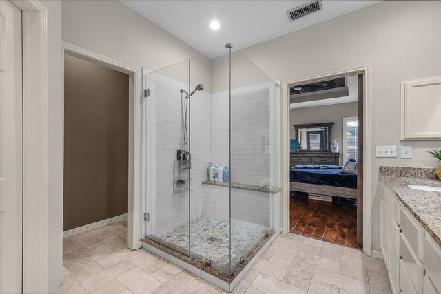 1910 Paloma Way, Arlington, TX 76006