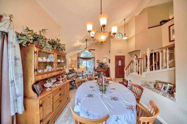 2001 Mendocino Way, Modesto, CA 95350