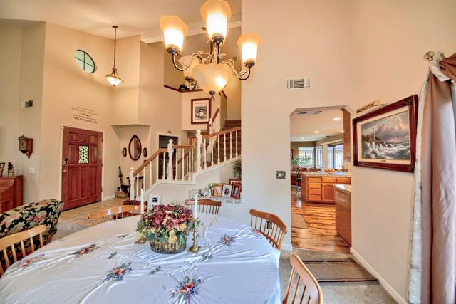 2001 Mendocino Way, Modesto, CA 95350