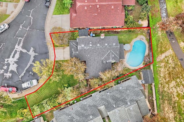 2001 Mendocino Way, Modesto, CA 95350