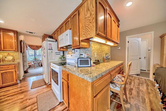 2001 Mendocino Way, Modesto, CA 95350