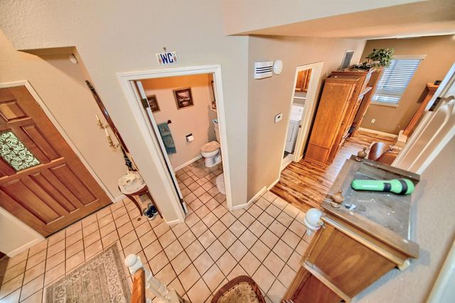 2001 Mendocino Way, Modesto, CA 95350