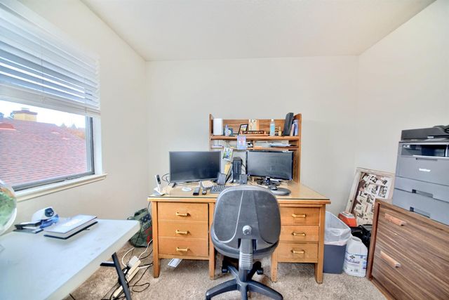 2001 Mendocino Way, Modesto, CA 95350