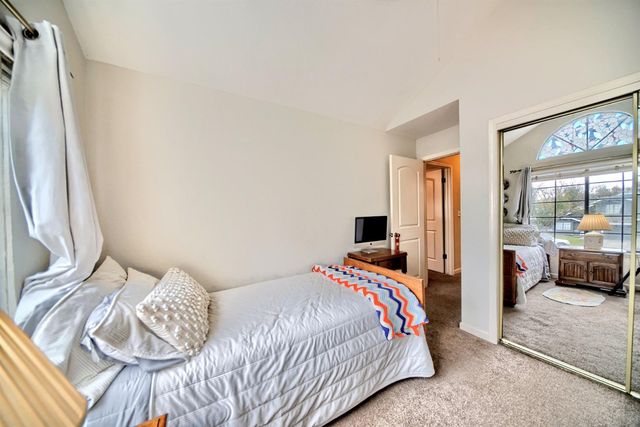 2001 Mendocino Way, Modesto, CA 95350