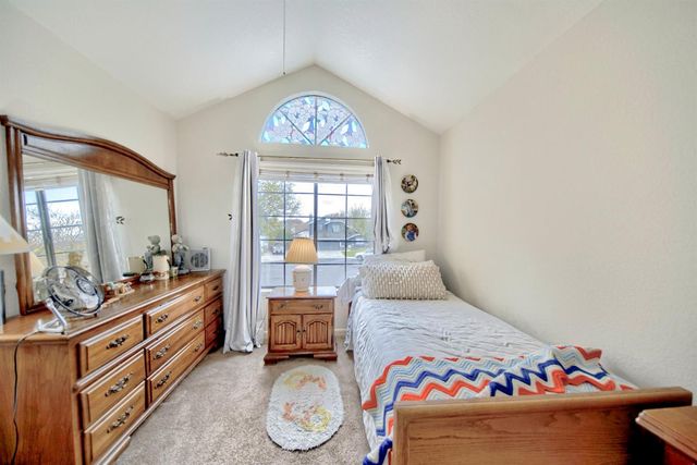 2001 Mendocino Way, Modesto, CA 95350