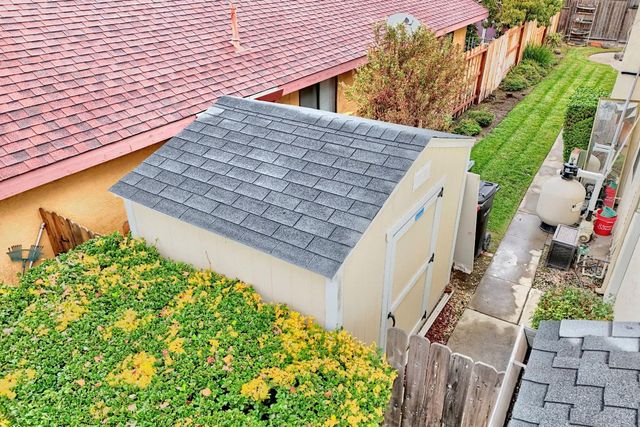 2001 Mendocino Way, Modesto, CA 95350