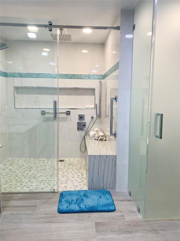 1150 Hillsboro Mile 207, Hillsboro Beach, FL 33062