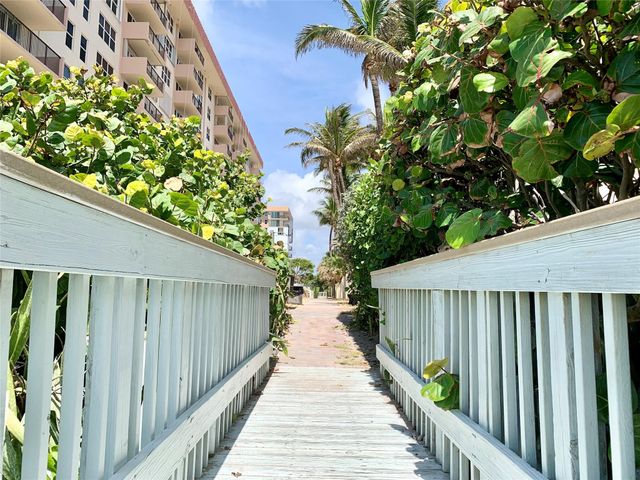 1150 Hillsboro Mile 207, Hillsboro Beach, FL 33062