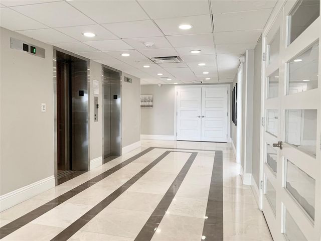 1150 Hillsboro Mile 207, Hillsboro Beach, FL 33062