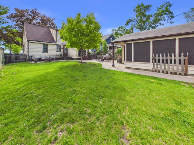 421 Raymond Avenue NE, Saint Cloud, MN 56304