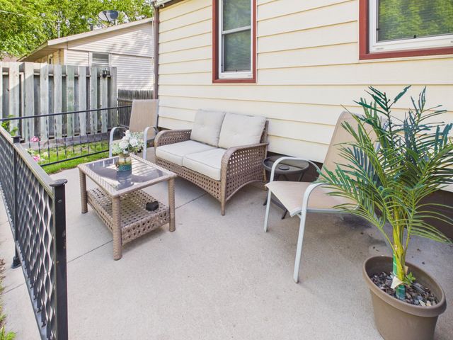421 Raymond Avenue NE, Saint Cloud, MN 56304