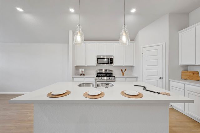 14211 Bacton Road, Pilot Point, TX 76258